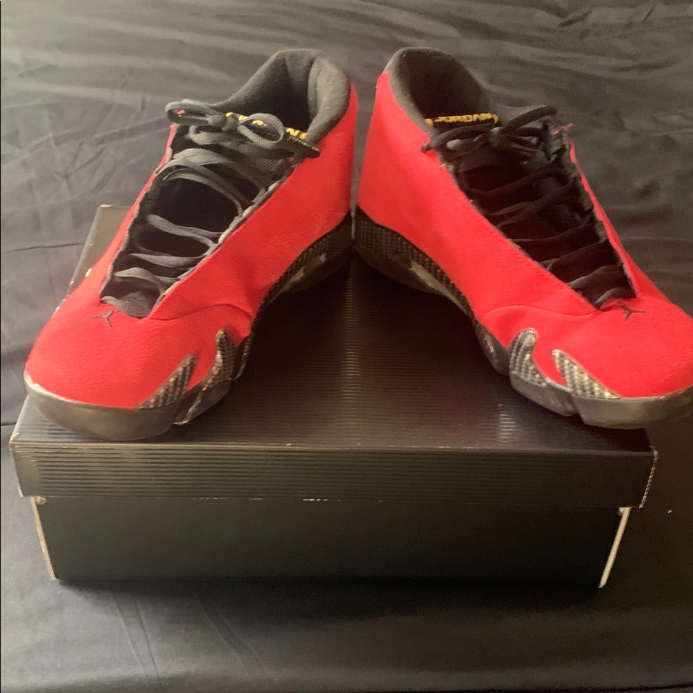 Jordan Red and Black Men's Shoes - Picture 8 of 8